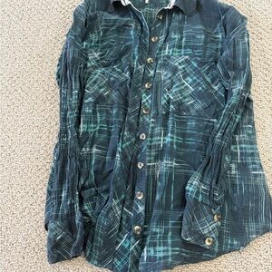 Women’s Blue Plaid Shirt